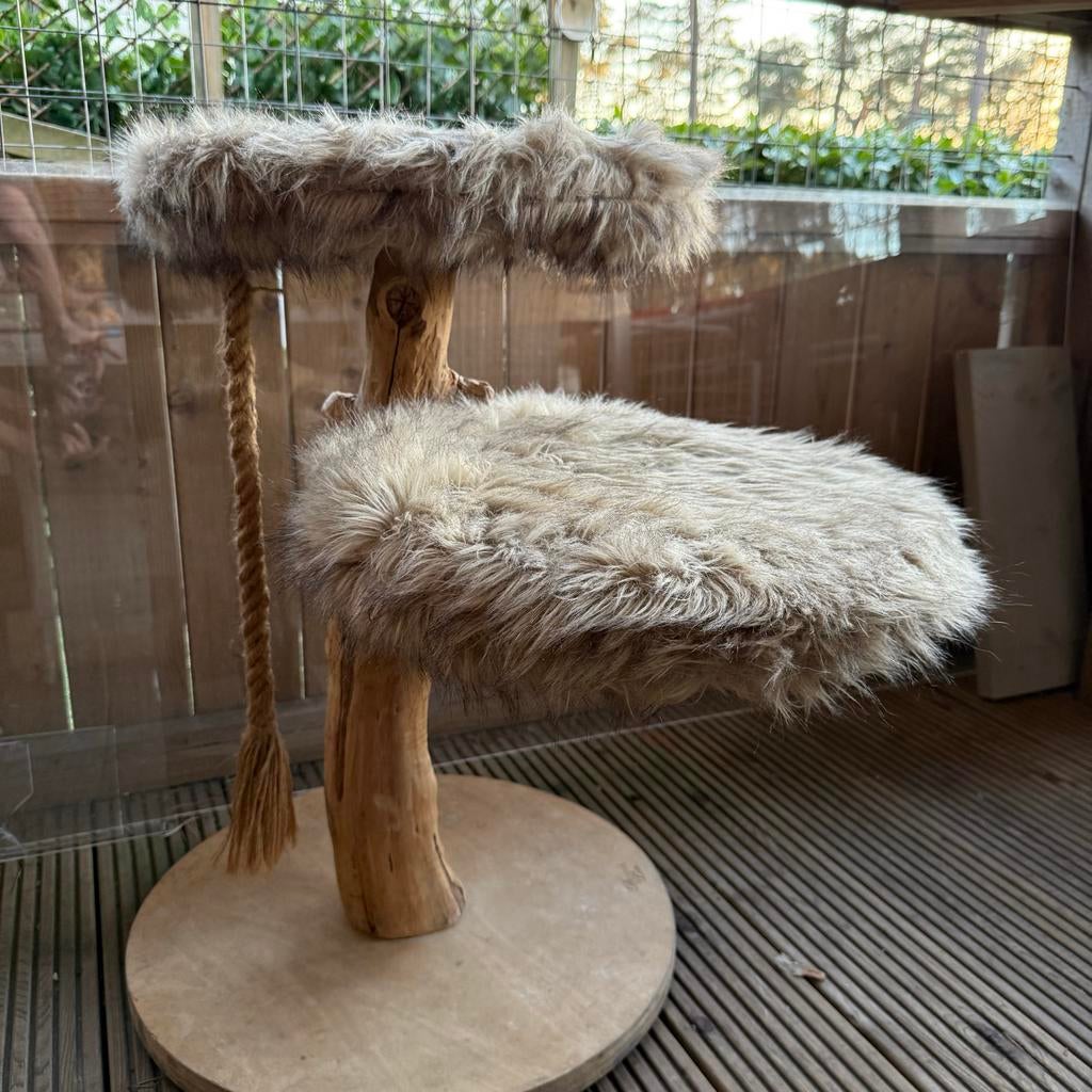 Krabpaal design by Lotte 70 cm hoog, Dieren en Toebehoren, Krabmeubelen, Gebruikt, Krabpaal, Ophalen