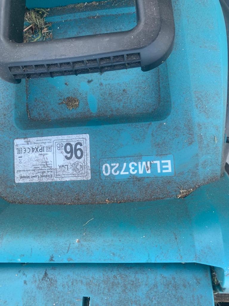 Makita ELM3720 Elektrische Grasmaaier - 1400W, Tuin en Terras, Grasmaaiers, Cirkelmaaier, Gebruikt, Elektrische grasmaaier, Ophalen of Verzenden