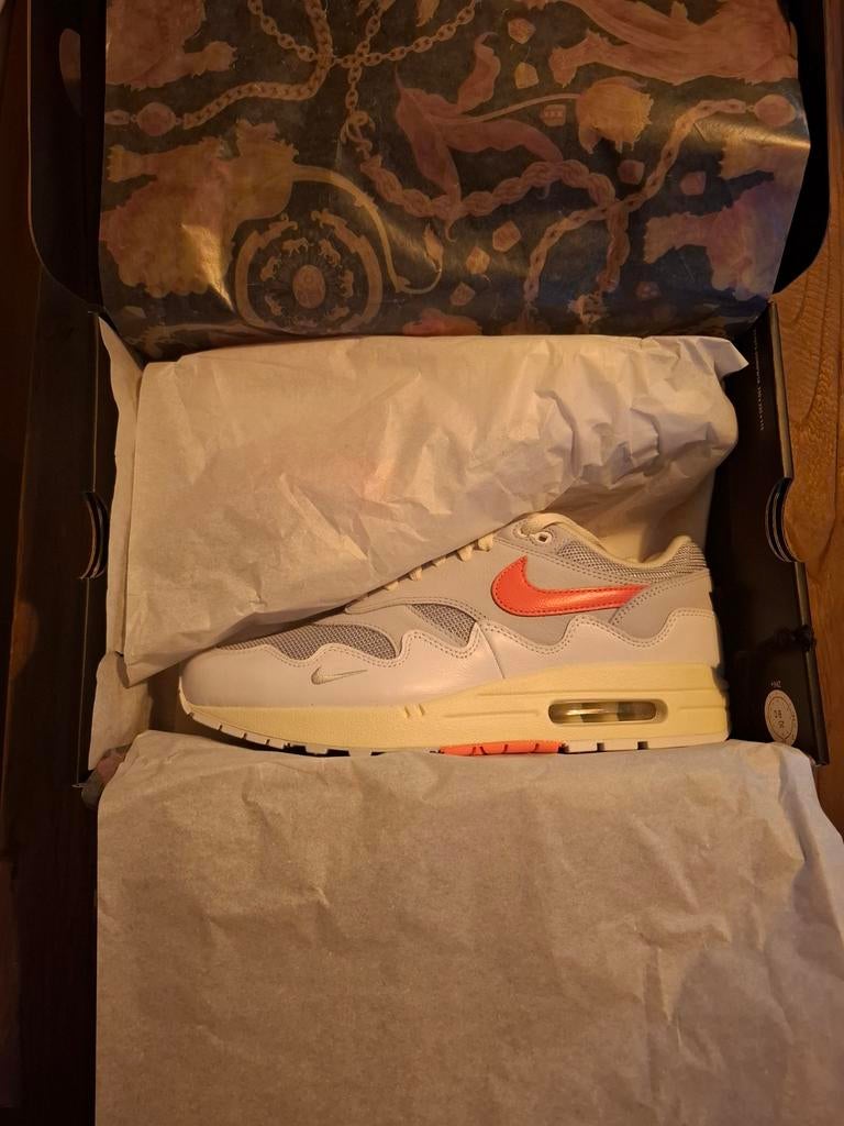Nike Air Max 1 Patta Waves White/Hyper Crimson 44, Wit, Nike, Nieuw, Ophalen of Verzenden