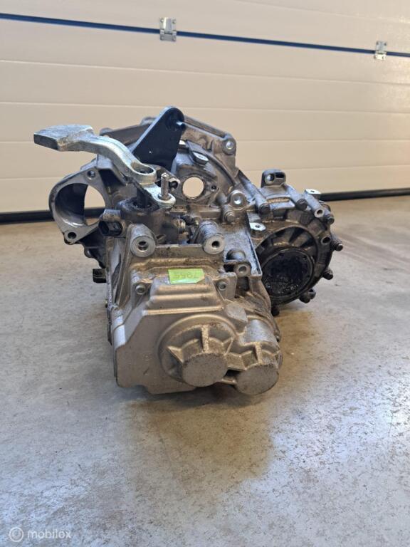 Kwb Versnellingsbak CAV Vw - Met Lage Kmstand 160PK, Ophalen, Gebruikt