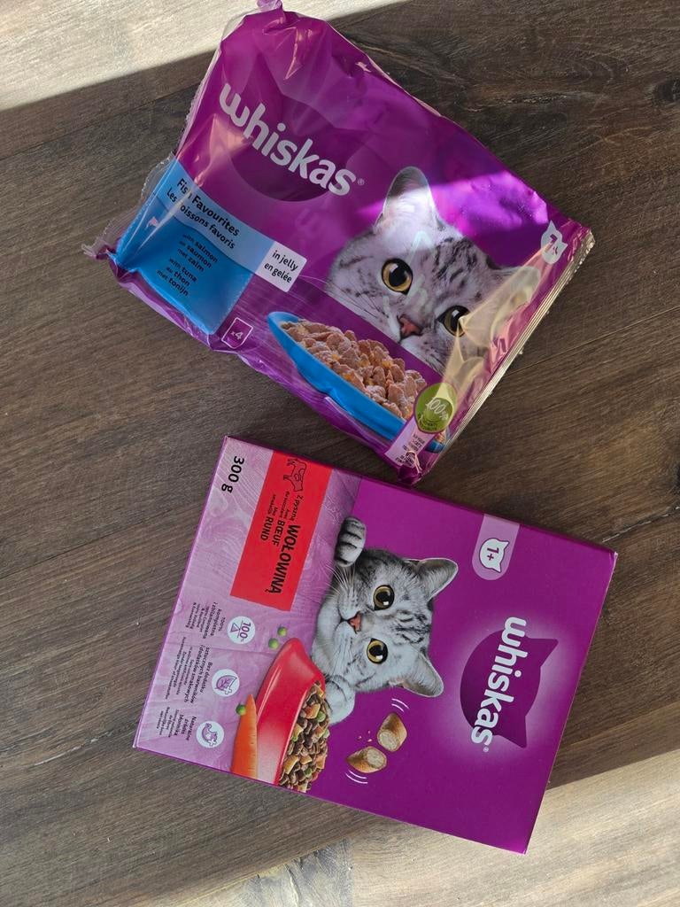 Whiskas brokjes en natvoer, Ophalen, Kat