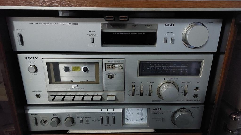 Vintage Stereotoren met Akai en Sony en meubel, Audio, Tv en Foto, Stereo-sets, Gebruikt, Losse componenten, Akai, Ophalen
