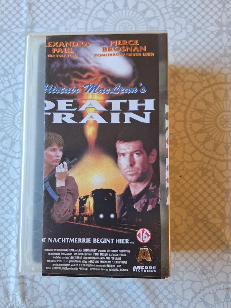 Videobanden 2 stuks actie alleen afhalen, Alle leeftijden, Ophalen, Zo goed als nieuw, Actie en Avontuur