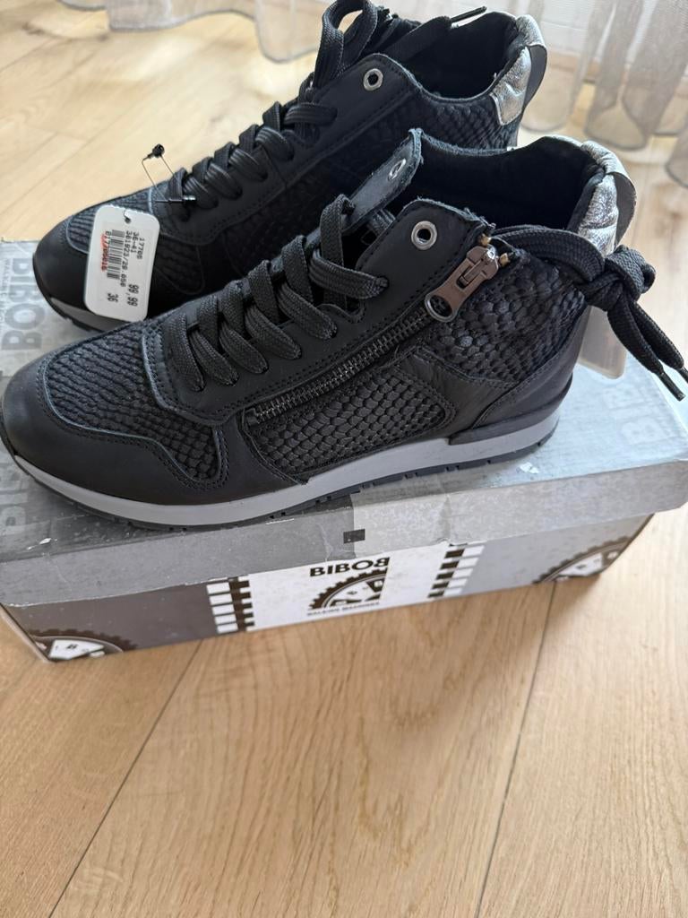Bibob nieuw in doos, Zwart, Nieuw, Ophalen of Verzenden, Sneakers of Gympen
