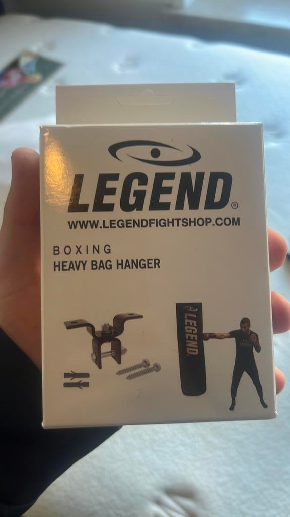 Legend boxing heavy bag hanger niet geopend, Sport en Fitness, Ophalen of Verzenden, Zo goed als nieuw, Boks-accessoire