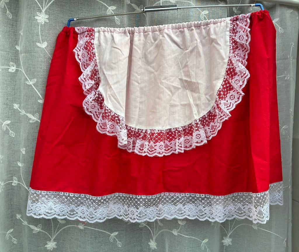 Rood rokje met wit schortje en elastiek Maat M rekbaar tm XL, Ophalen of Verzenden, Gedragen, Maat 42/44 (L), Carnaval
