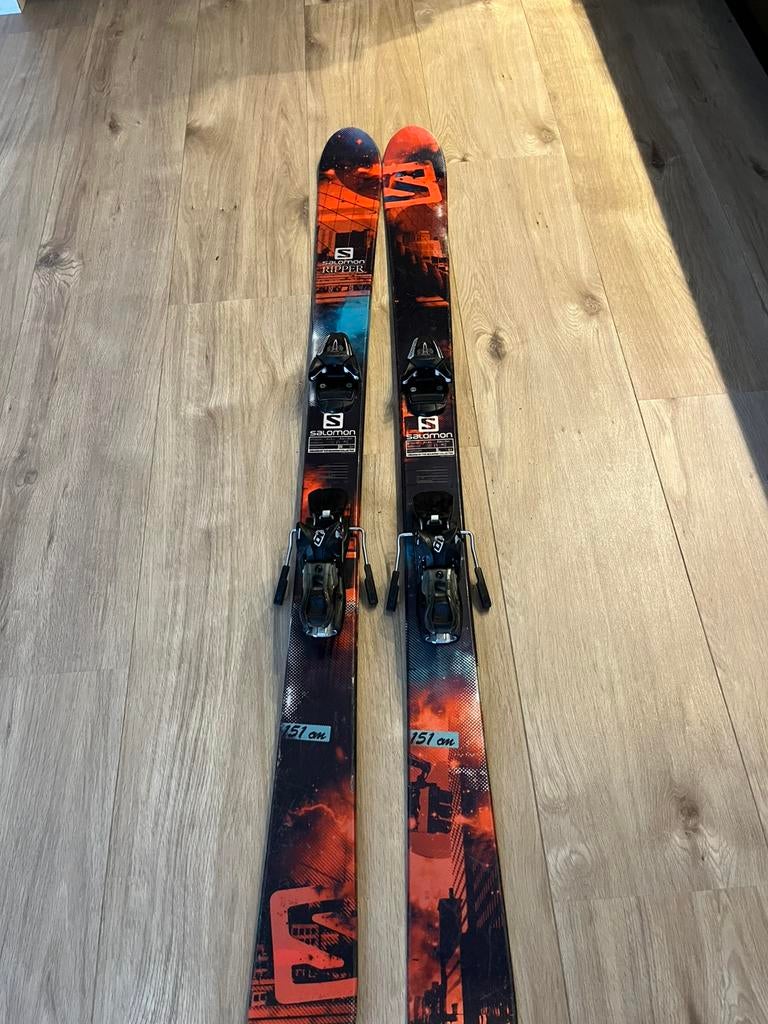 Salamon ripper freestyle ski, Sport en Fitness, Skiën en Langlaufen, 140 tot 160 cm, Zo goed als nieuw, Skiën, Ski's