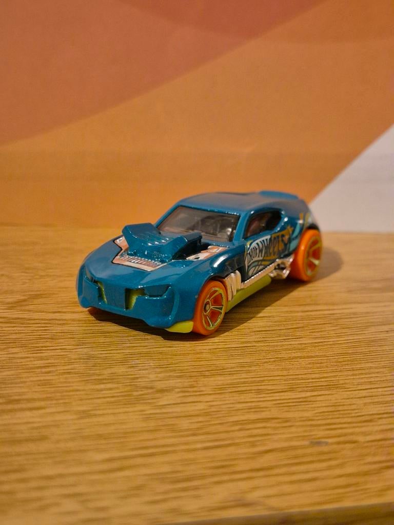 Hot Wheels Twinfliction, Ophalen of Verzenden, Gebruikt