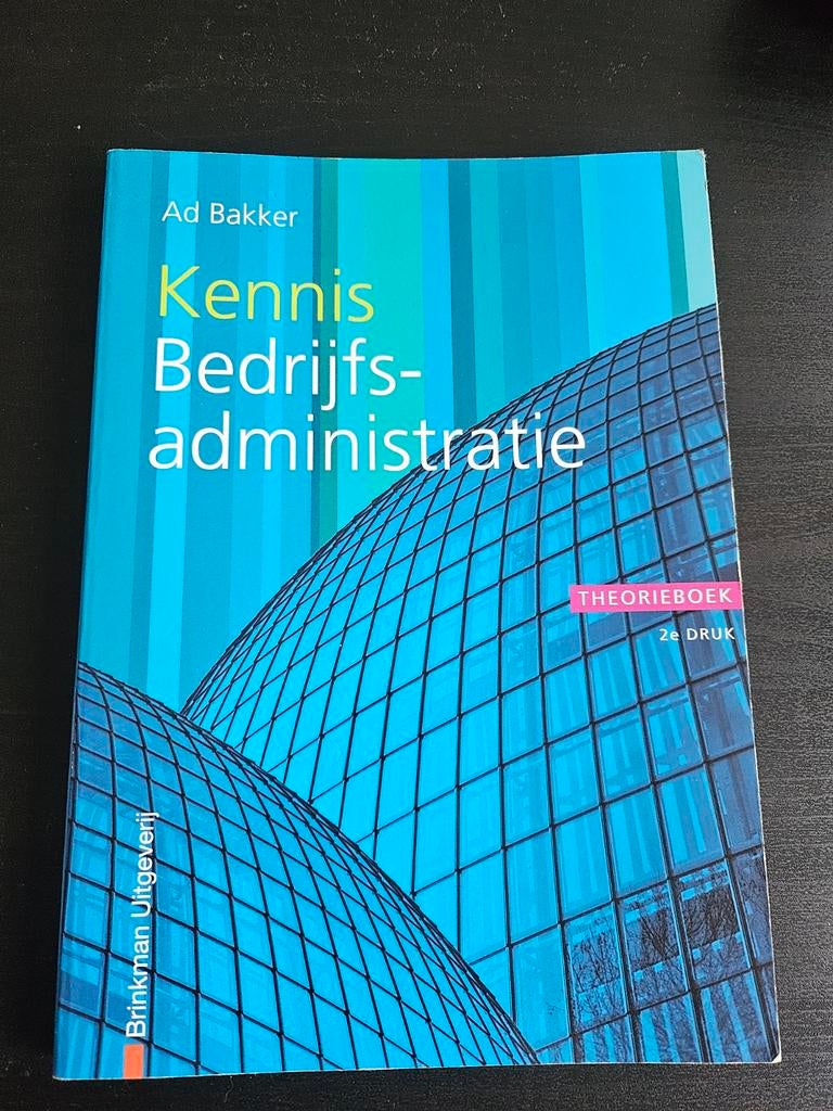 Kennis Bedrijfsadministratie - Ad Bakker, Ophalen of Verzenden, Zo goed als nieuw, MBO, Ad Bakker