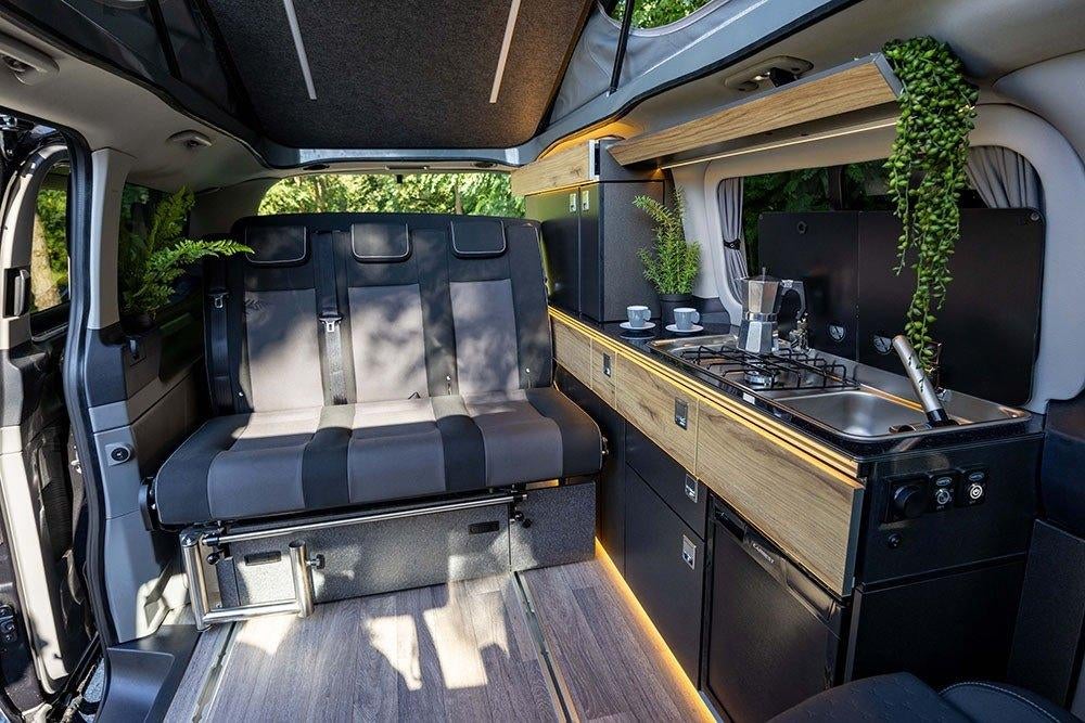 Camper laten bouwen bij CarVanTure Maatwerk buscampers, Garantie, Motor