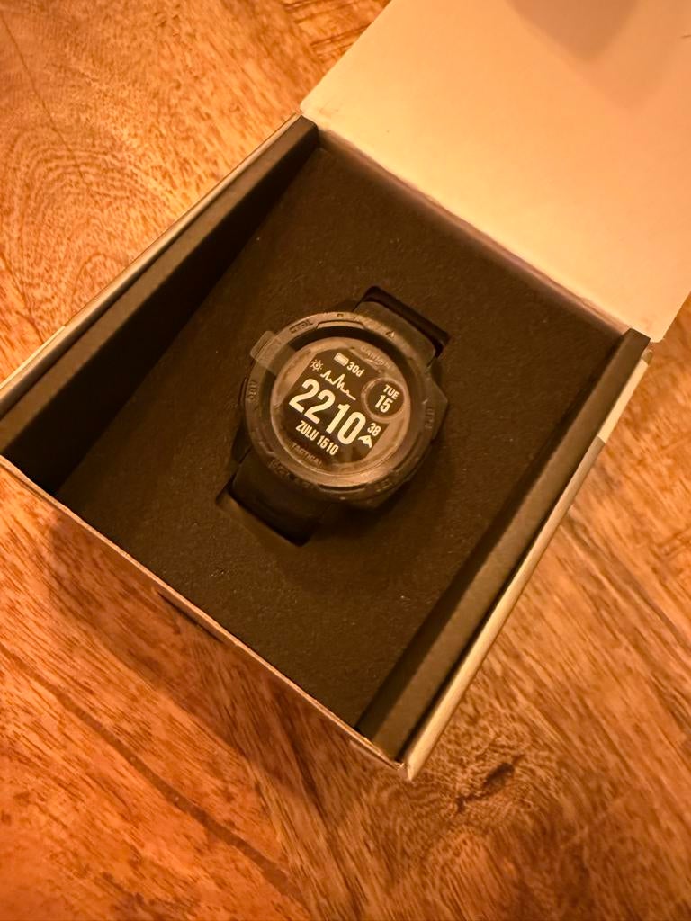 Garmin Instinct Solar - Robuust en klaar voor avontuur!, Afstand, Zwart, Ophalen of Verzenden, Zo goed als nieuw