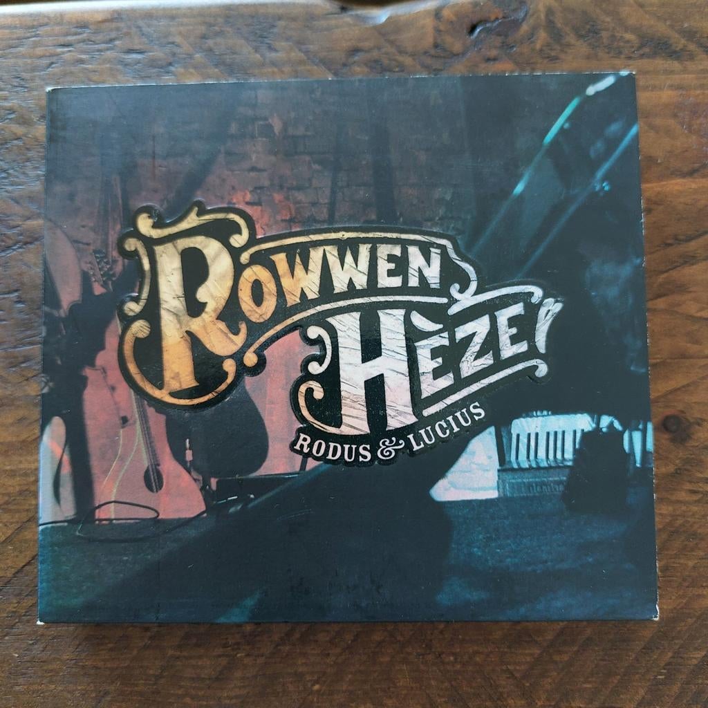 CD + DVD Rowwen Hèze: Rodus & Lucius, Ophalen of Verzenden, Zo goed als nieuw, Streekmuziek, Boxset