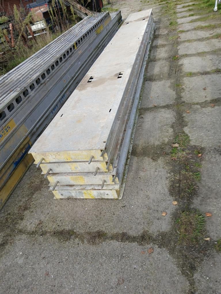 4 loopbruggen 6 meter koppelbaar met traanplaat dek, Doe-het-zelf en Verbouw, Steigers, Ophalen, Overige typen, 5 meter of hoger