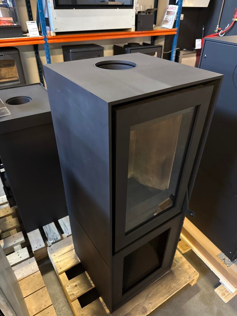 Moderne Houtkachel - Nieuwstaat Barbas Box 20-45, Ophalen, Barbas, Houtkachel, Zo goed als nieuw