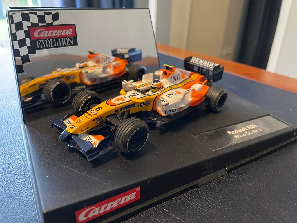 Slot-car Renault F1 Fernando Alonso ING, Ophalen of Verzenden, Zo goed als nieuw