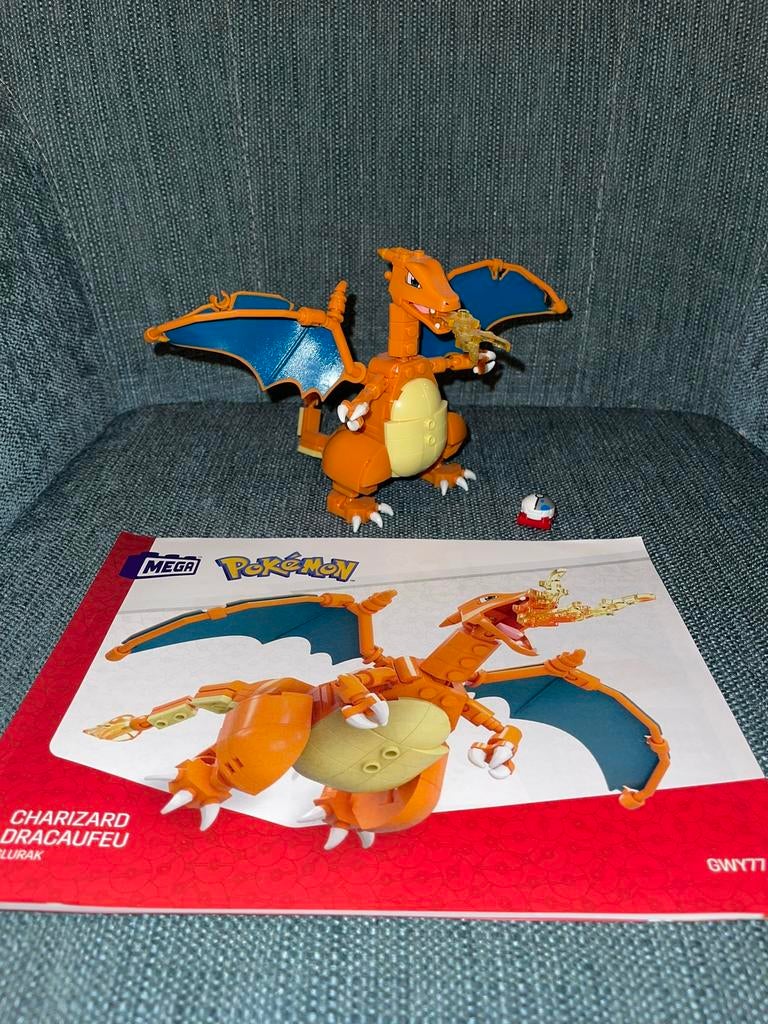 Pokemon Mega Charizard, Ophalen of Verzenden