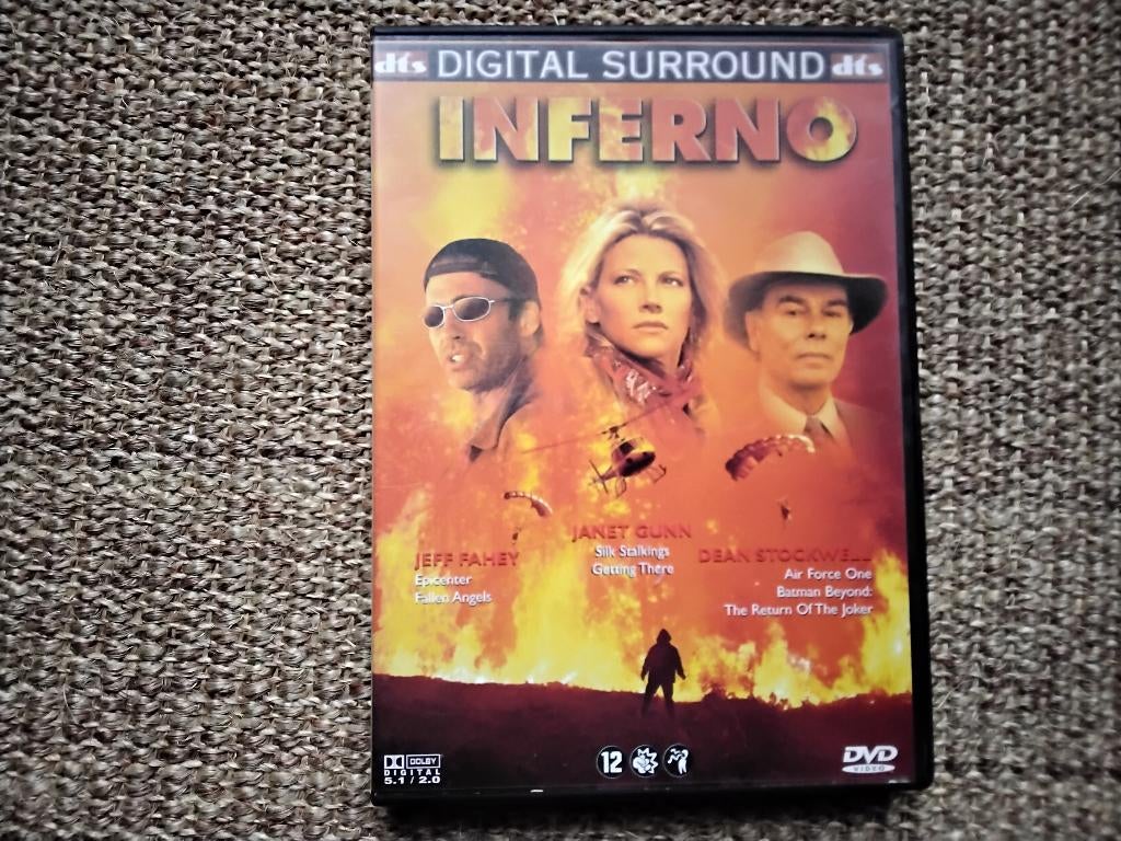 Inferno, origineel, Vanaf 12 jaar, Ophalen of Verzenden, Zo goed als nieuw, Actie