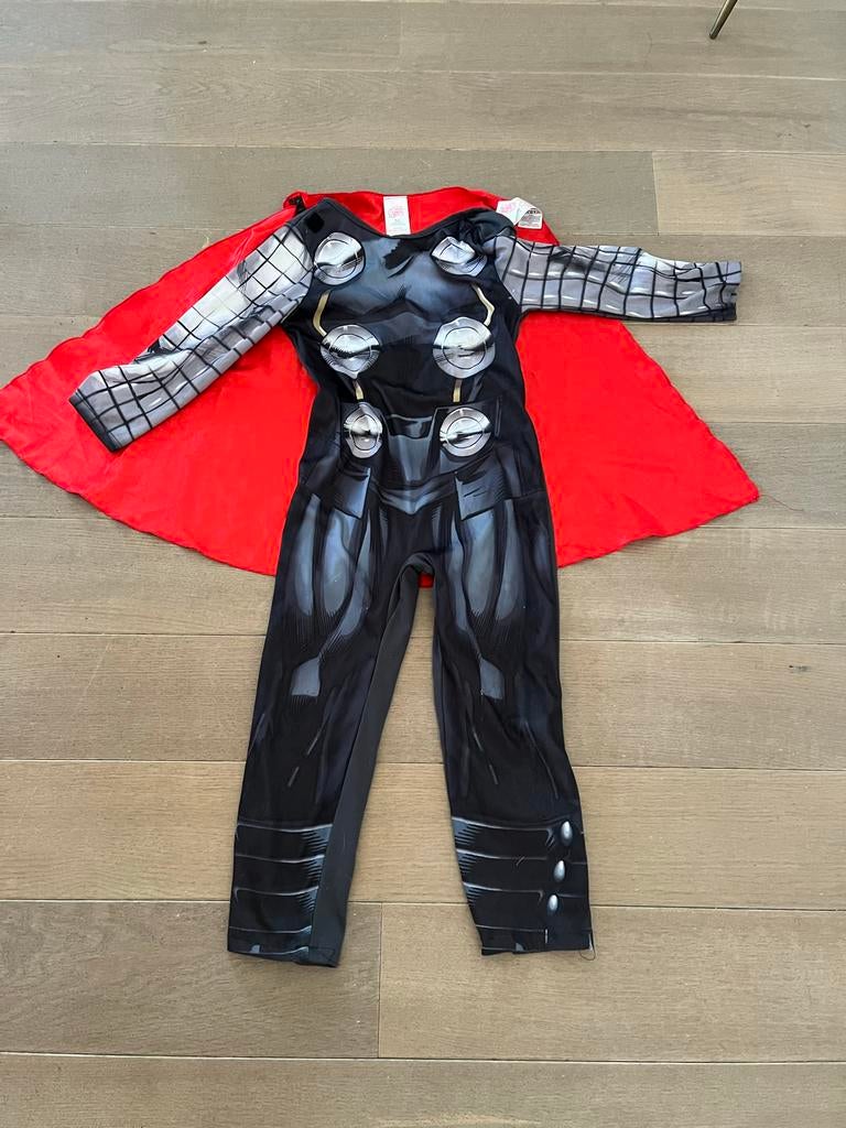 Thor verkleedpak Marvel - Maat 110/116, Kinderen en Baby's, Carnavalskleding en Verkleedspullen, Ophalen, Gebruikt, 110 t/m 116