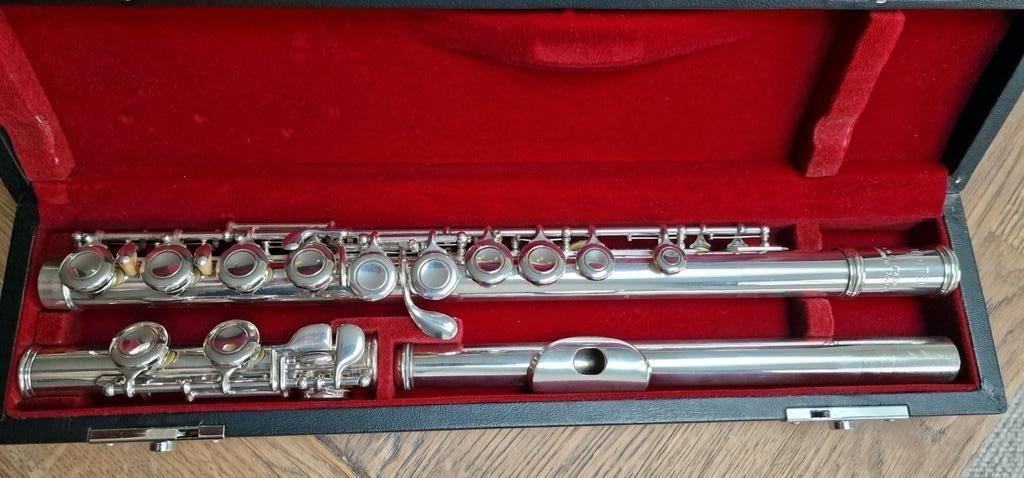 Jupiter jfl 511E dwarsfluit, Muziek en Instrumenten, Blaasinstrumenten | Dwarsfluiten en Piccolo's, Ophalen of Verzenden