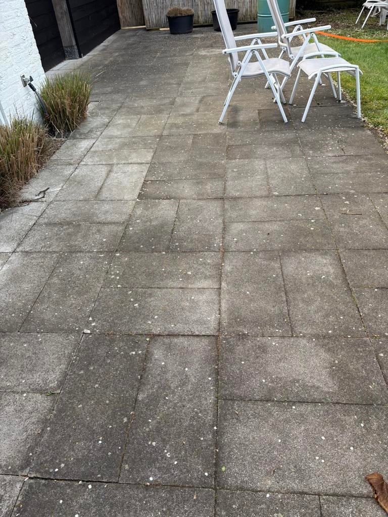 Tegels 30x60 cm,  ongeveer 32m2 + 10m2 in reserve tegels, Tuin en Terras, Ophalen, Gebruikt, 10 m² of meer, Beton