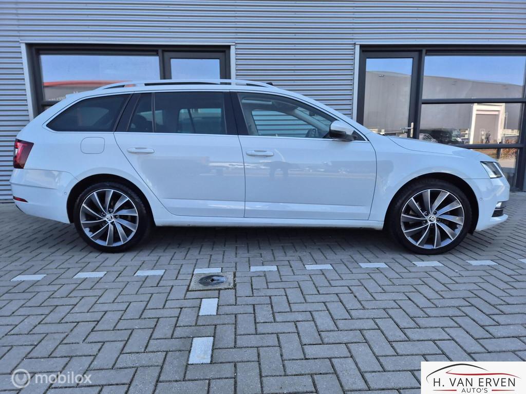 Skoda Octavia Combi 2.0 TFSI RS 1E EIGENAAR INCL BTW, Auto's, Startonderbreker, Euro 6, Wit, 1700 kg