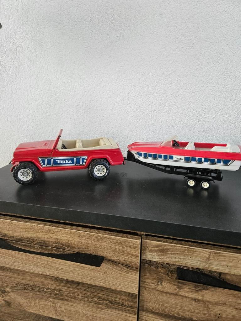 Vintage Tonka Jeepster met boot en trailer, Ophalen of Verzenden, Gebruikt