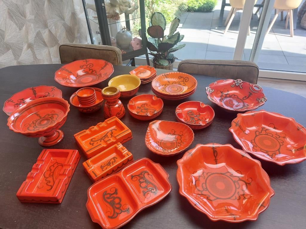 Flora Gouda oranje aardewerk, Antiek en Kunst, Ophalen