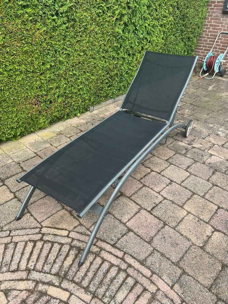 Ligbed verstelbaar, Tuin en Terras, Ligbedden, Ophalen, Gebruikt, Verstelbaar