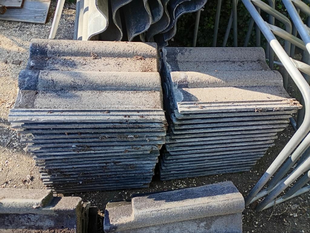 Sneldek dakpannen en eindpannen, Doe-het-zelf en Verbouw, Dakpannen en Dakbedekking, Ophalen of Verzenden, Steen of Klei, 15 m² of meer