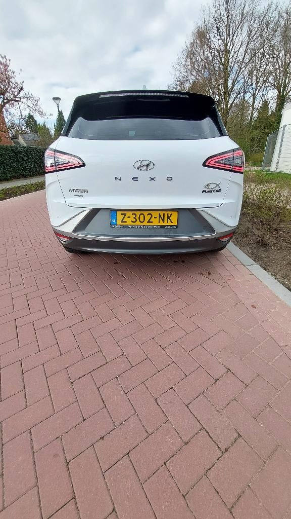 Hyundai NEXO Fcev 163pk FWD 2020 Wit, Auto's, Wit, Parkeerassistent, 1789 kg, Particulier