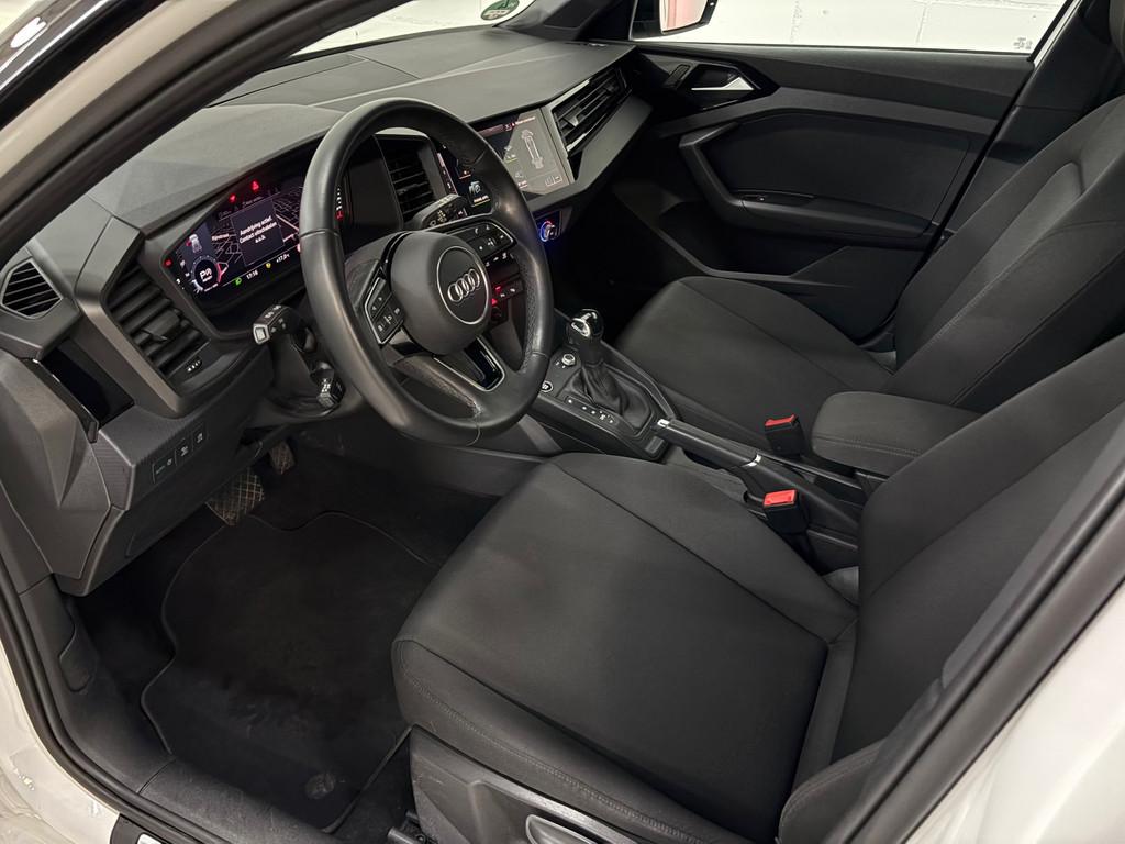 Audi A1 Citycarver 30 TFSI S-Line, Overige carrosserieën, Wit, Bedrijf, Geïmporteerd