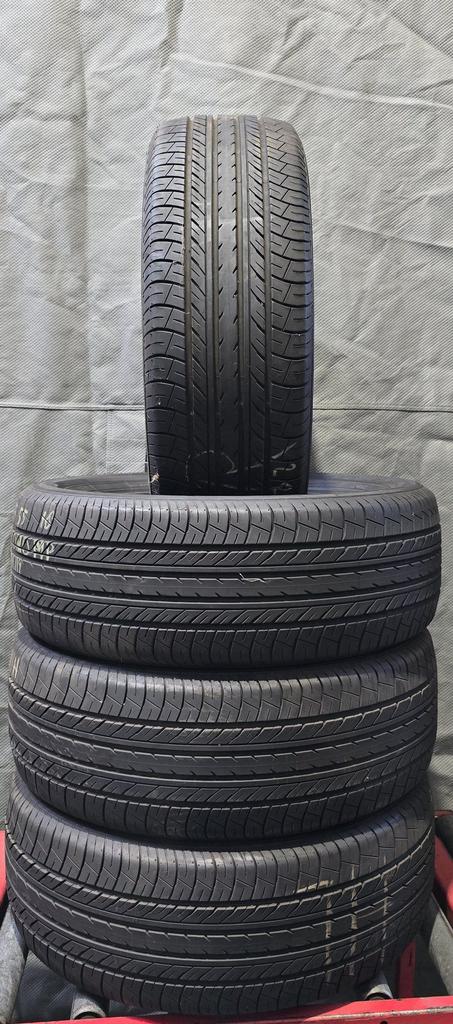 Yokohama Bluearth E70 225-55-18 2255518 225/55R18 98H, 18 inch, Gebruikt, -, -
