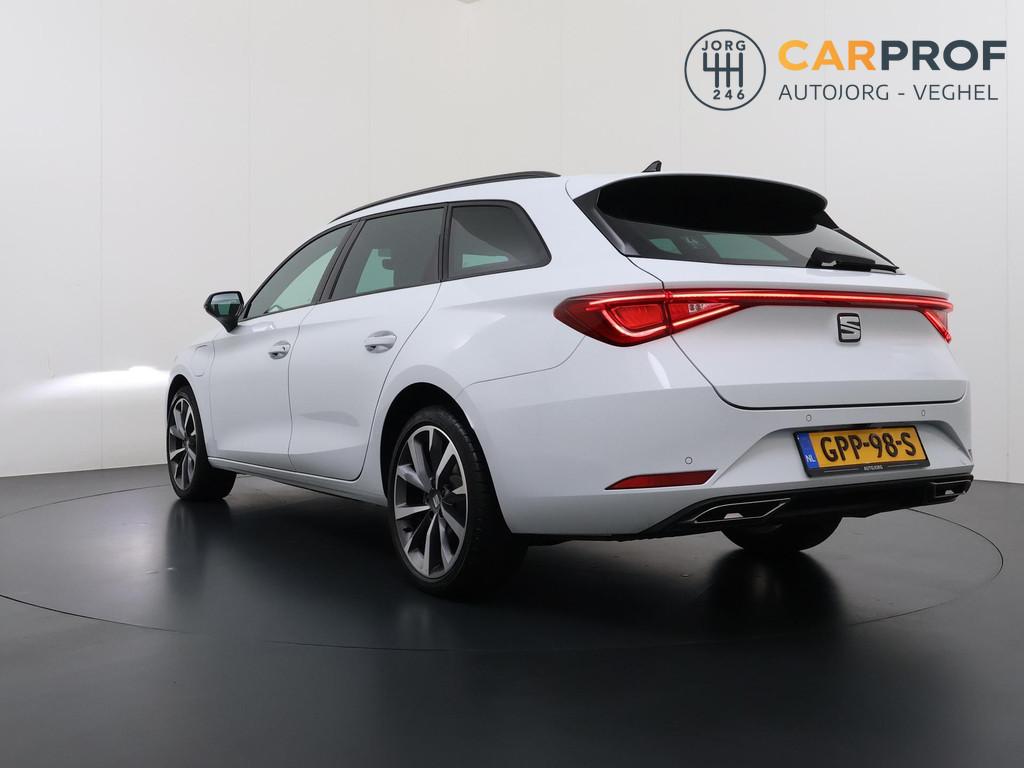 SEAT Leon Sportstourer 1.5 TSI e-Hybrid FR PHEV First Editio, 4 cilinders, Alcantara, 1700 kg, Te koop