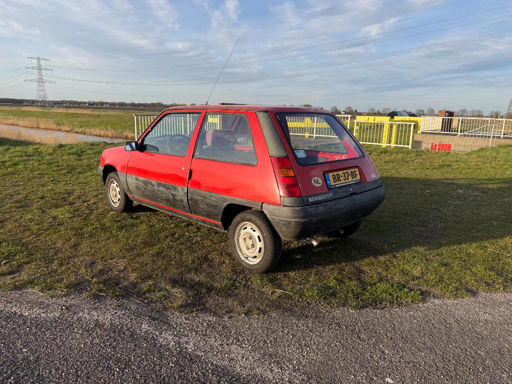 Renault R5 1.1 Bestel 1986 wegenbelasting vrij, Auto's, Voorwielaandrijving, Beige, 4 cilinders, Renault