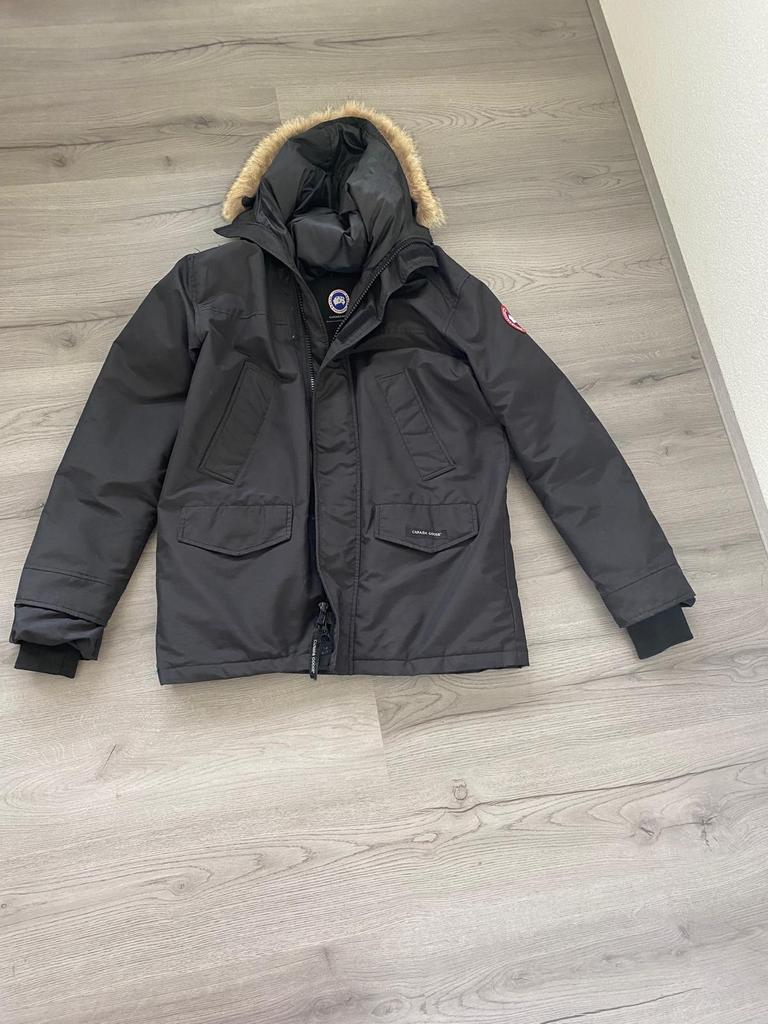 in zeer goede staat canada goose jas maat L, Ophalen of Verzenden, Zo goed als nieuw, Zwart