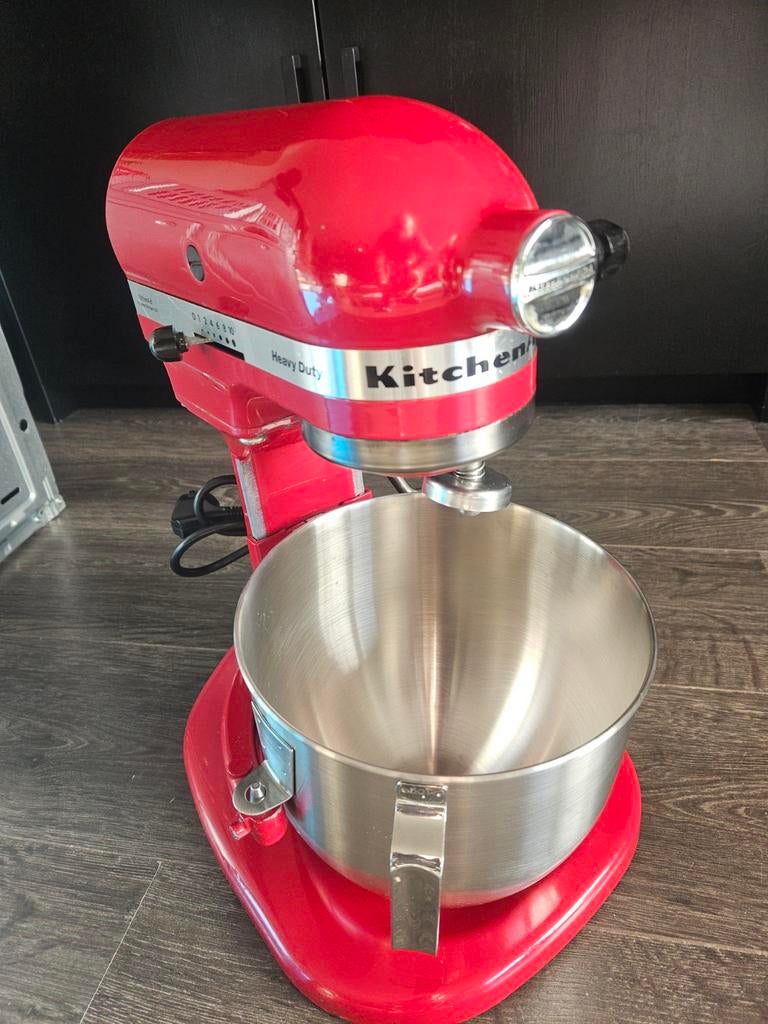 KitchenAid SKU 5KPM5EER in nieuwe staat zonder garde set., 4 liter of meer, Ophalen of Verzenden, Zo goed als nieuw, 3 snelheden of meer