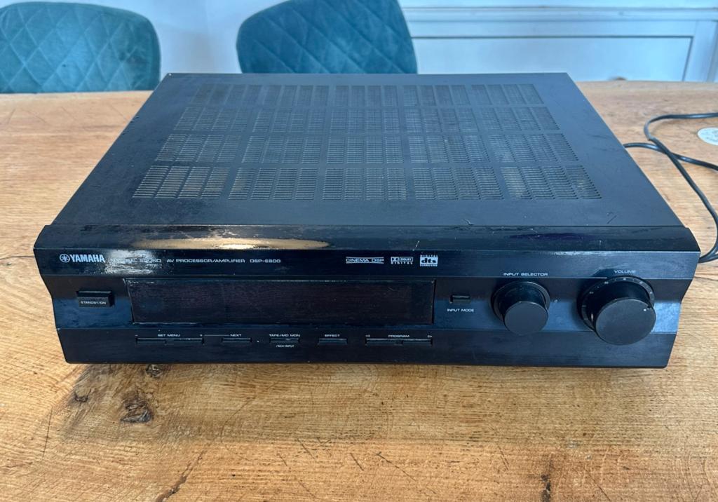 Yamaha DSP-E800 versterker / AV processor, Ophalen, Gebruikt, Yamaha, 120 watt of meer