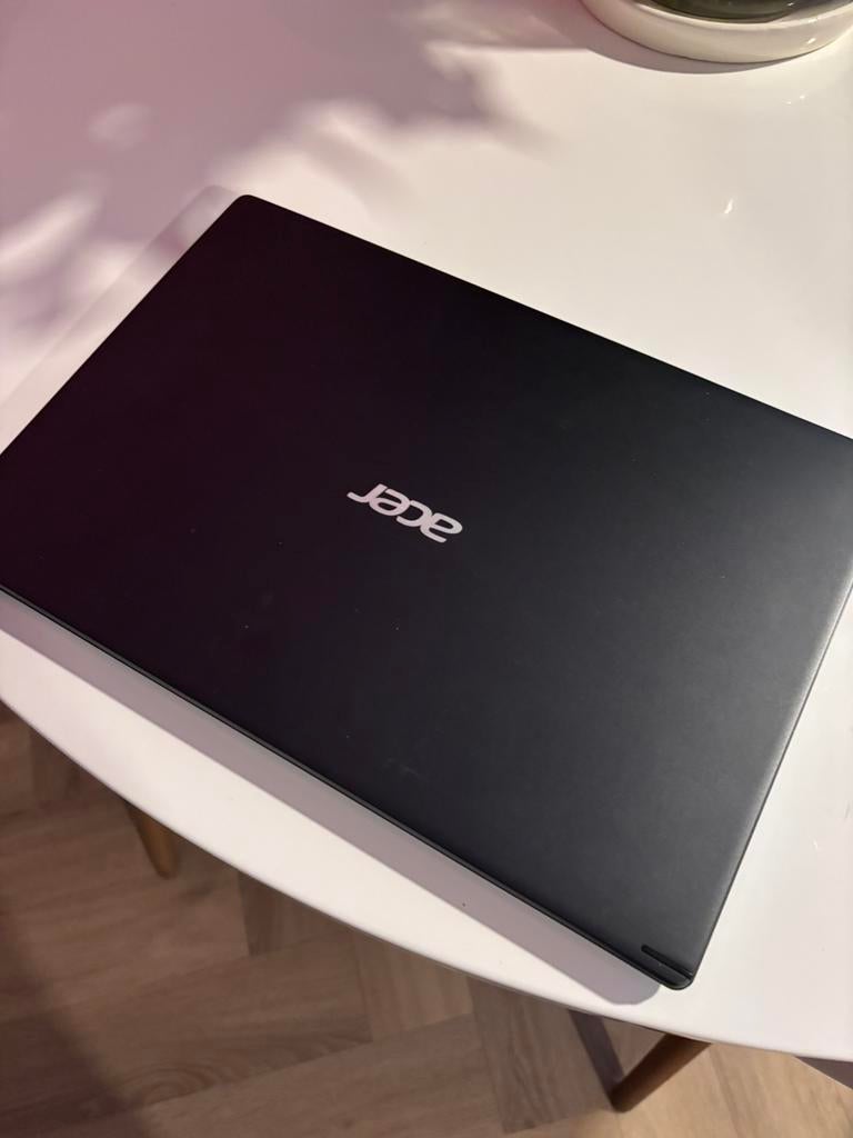 Acer Aspire 5 met NVIDEA Ge-Force MX videokaart, Computers en Software, Windows Laptops, Ophalen, Gebruikt, Met videokaart, 2 tot 3 Ghz