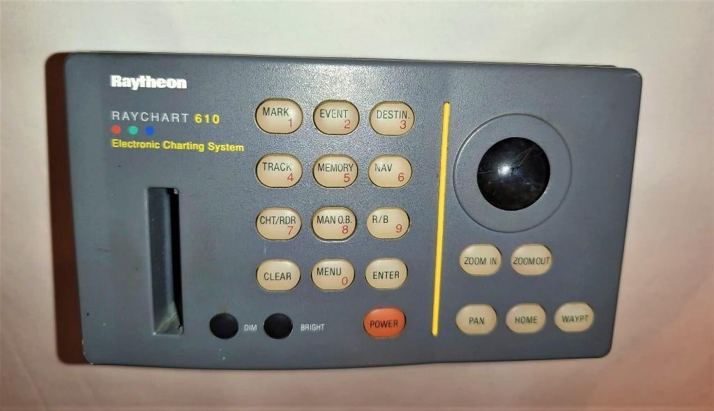 Raymarine Raytheon Autohelm RAYCHART 610 Chartplotter, Ophalen of Verzenden, Gebruikt, Kaartplotter of Fish Finder