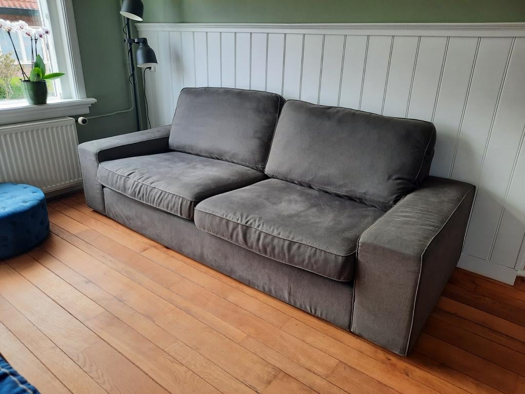 GRATIS IKEA Kivik bank grijs, Huis en Inrichting, Banken | Sofa's en Chaises Longues, Ophalen, Gebruikt, Tweepersoons, 75 tot 100 cm