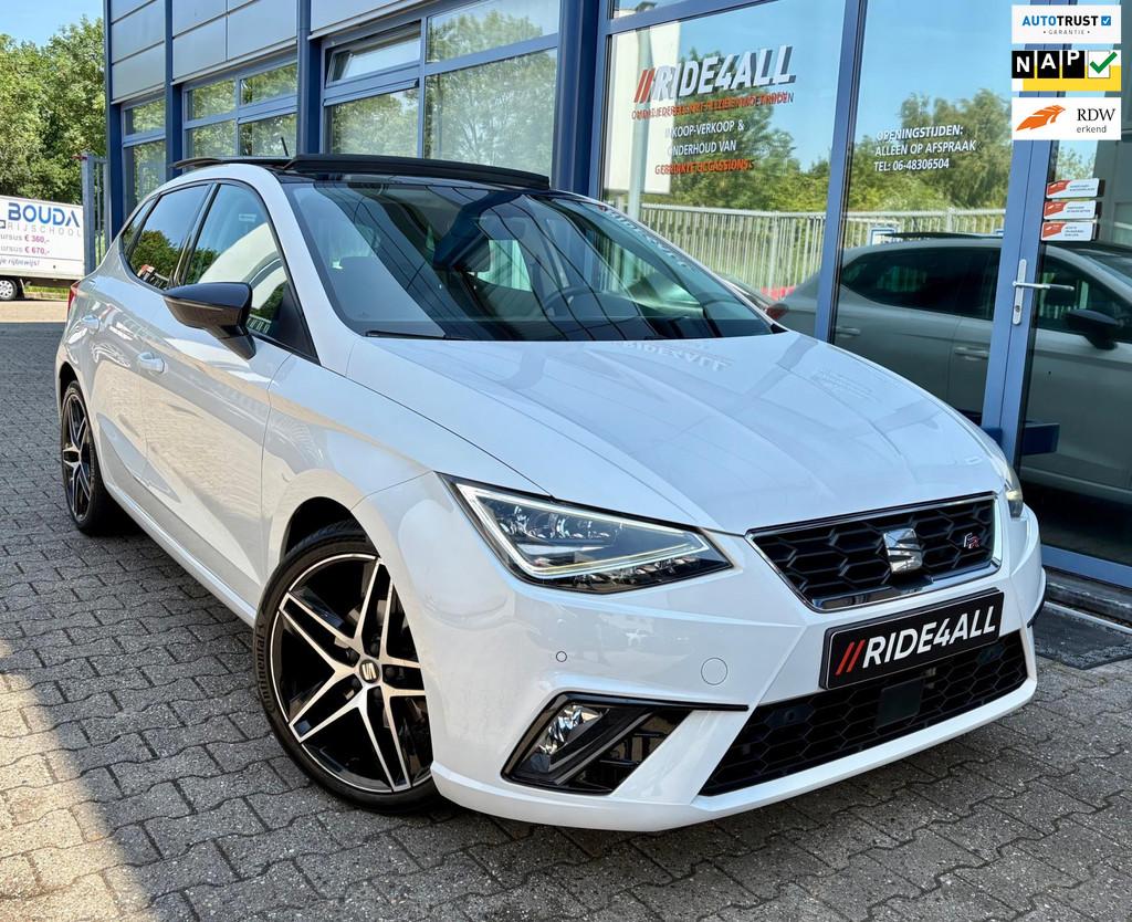 Seat Ibiza 1.0 TSI FR/PANO/CARPLAY/CAMERA!, Auto's, Gebruikt, 580 kg, 1072 kg, 116 pk