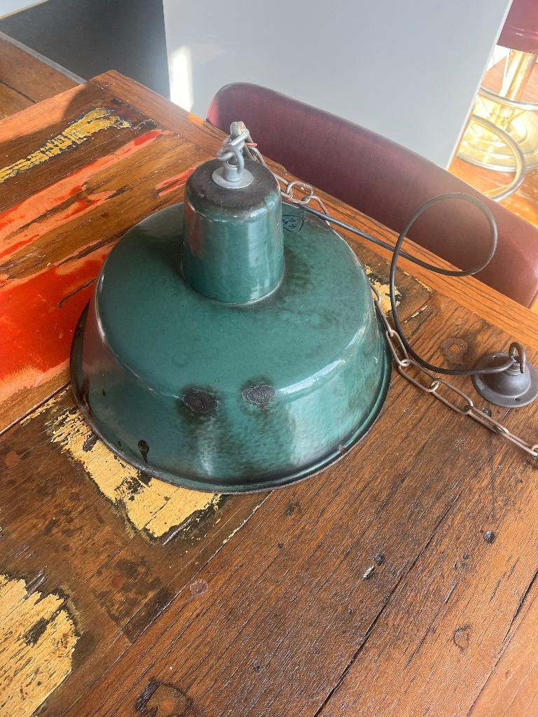 Groene emaille fabrieks hanglamp, Huis en Inrichting, Lampen | Hanglampen, Ophalen of Verzenden, Nieuw, Minder dan 50 cm