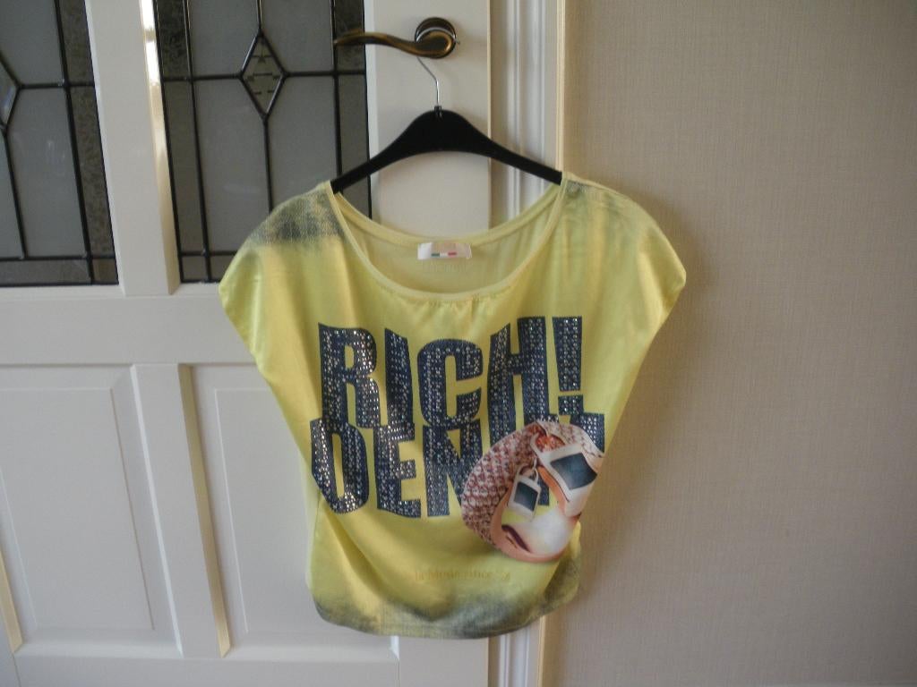 mooi geel zomer shirt met glitter print merk richi mt 38/40, Kleding | Dames, Maat 38/40 (M), Geel, Ophalen of Verzenden, Zo goed als nieuw