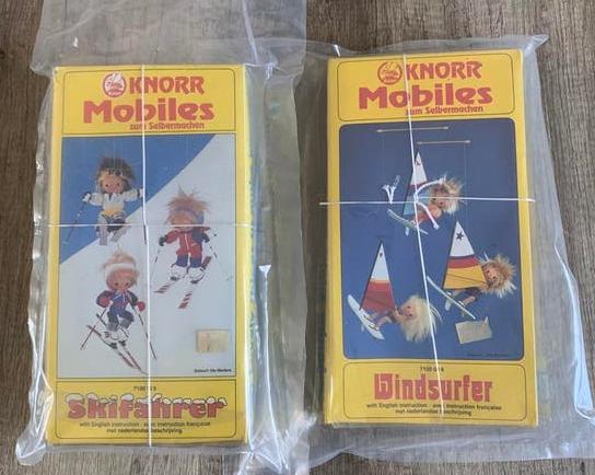 Knorr Mobiles Windsurfer & Skifahrer Knutselpakketten (2x), Ophalen of Verzenden, Nieuw, Knutselwerk