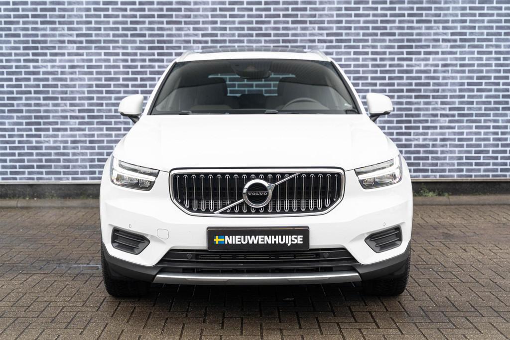 Volvo XC40 T4 Recharge Inscription Expression | Navigatie |, Auto's, Volvo, 12 maanden, Stof, Euro 6, Wit