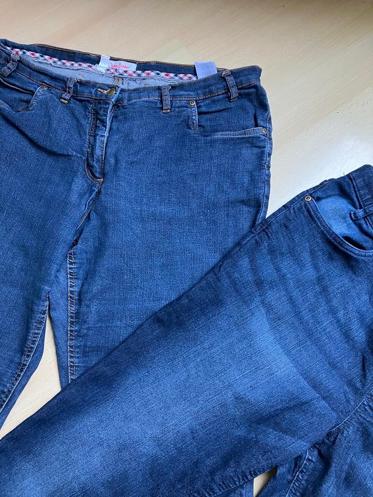 2 spijkerbroeken maat 48( een koop €7,00), Ophalen of Verzenden, Gedragen, Blauw, Broek of Spijkerbroek