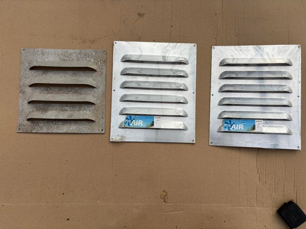 Luchtroosters 3,75  per stuk, Ophalen of Verzenden, Zo goed als nieuw, Afzuiger