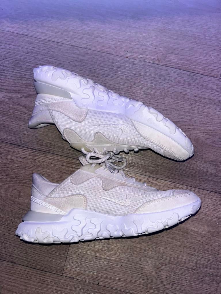 Nike React Revision oude sneakers, Ophalen, Wit, Sneakers of Gympen, Gedragen