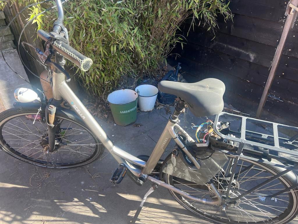 Stella fiets voor onderdelen - Frame, wielen, zadel, Fietsen en Brommers, Fietsonderdelen, Elektrische fiets, Gebruikt, Overige typen