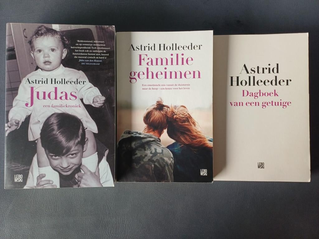 Astrid Holleeder boeken: Judas, Familiegeheimen, Dagboek, Ophalen of Verzenden, Gelezen, Astrid Holleeder, Overige